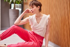 Picture of Elastic high waisted pants