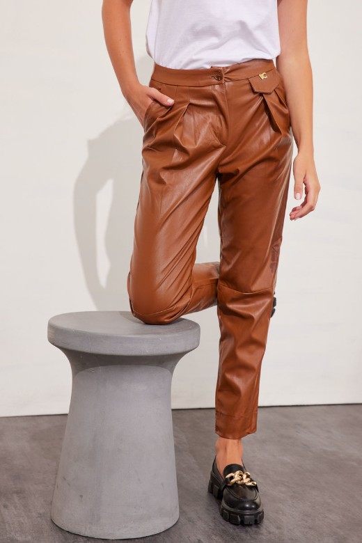 Picture of Faux leather high rise pants