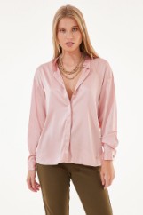 Picture of Screw neck satin shirt