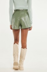 Picture of Faux leather shorts with zipper