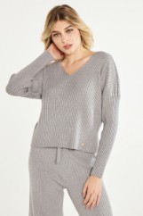 Picture of Ribbed knitted blouse