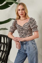 Picture of Zebra puffer sleeves crop top