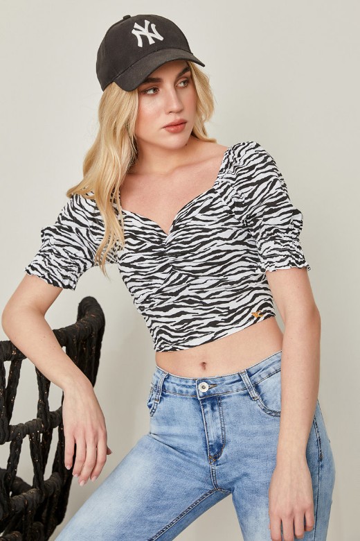 Εικόνα της Crop top με μανίκι zebra pattern