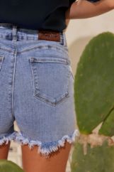 Picture of Denim highwaisted shorts with buttons