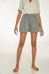 Picture of Highwaisted safari shorts