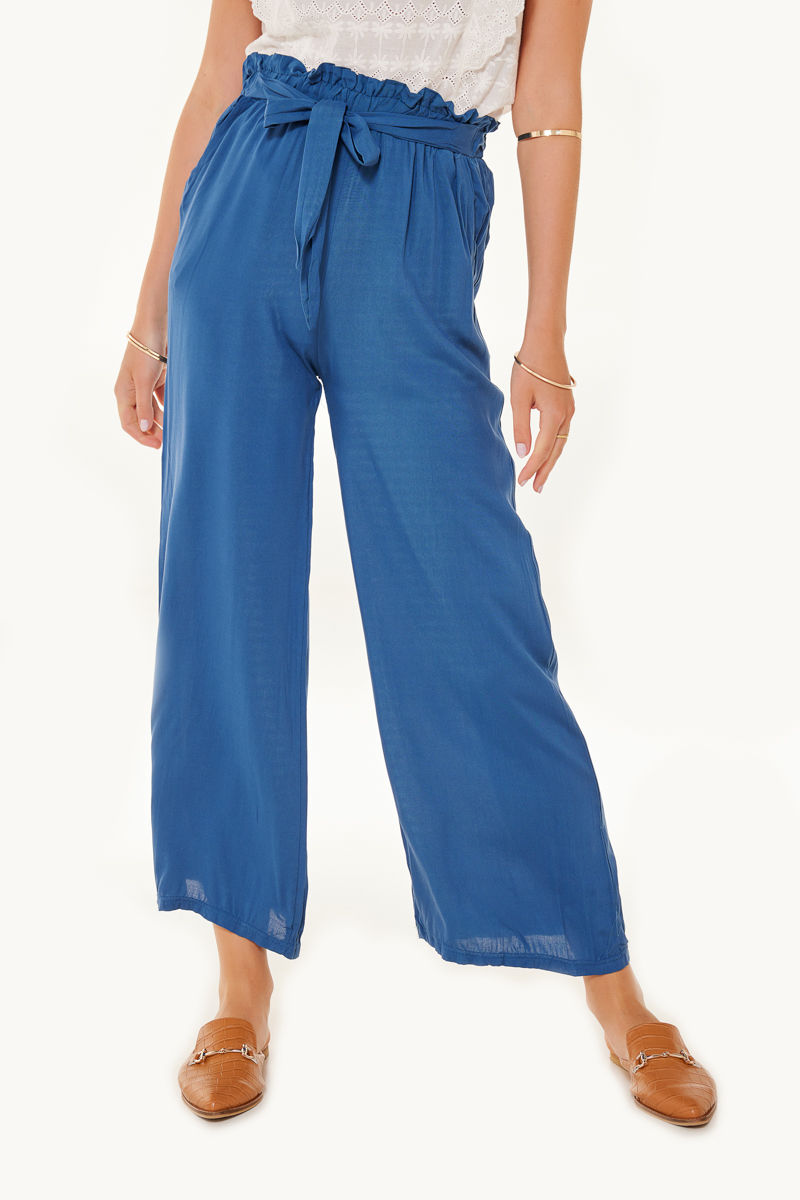 Picture of Airy pants with pockets