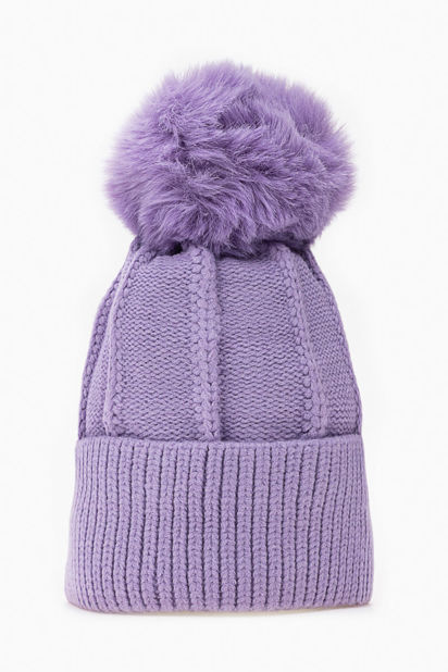 Picture of Fluffy beanie