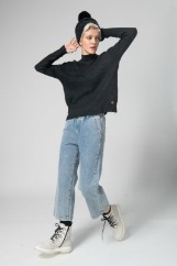 Picture of High neck knit sweater