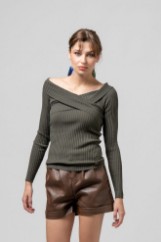 Picture of Off-shoulder ribbed top