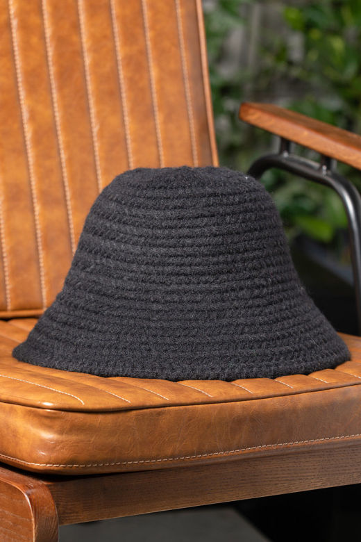 Picture of Knitted bucket hat