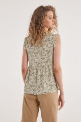 Picture of Floral blouse boho details