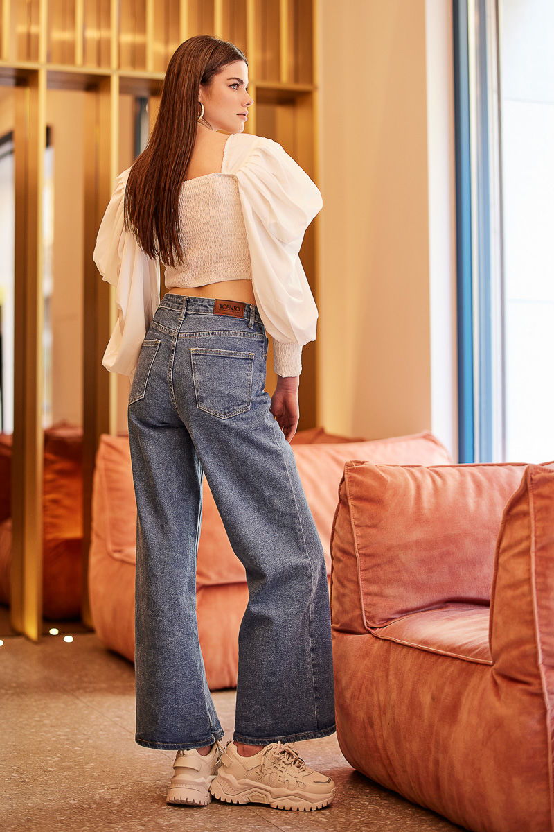 Picture of High rise wide leg jeans