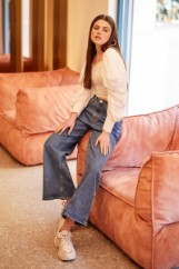 Picture of High rise wide leg jeans