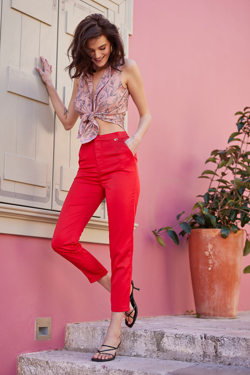 Picture of High-waisted satin pants