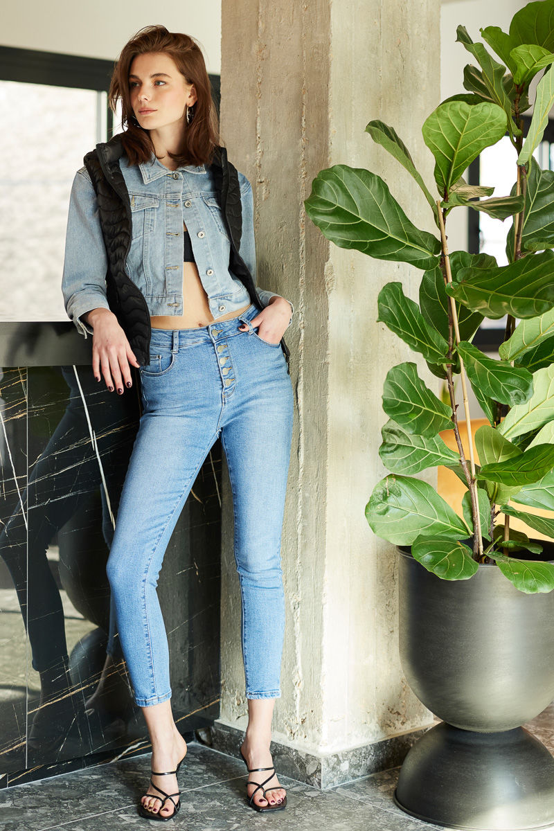 Εικόνα της Denim skinny luxury με κουμπιά