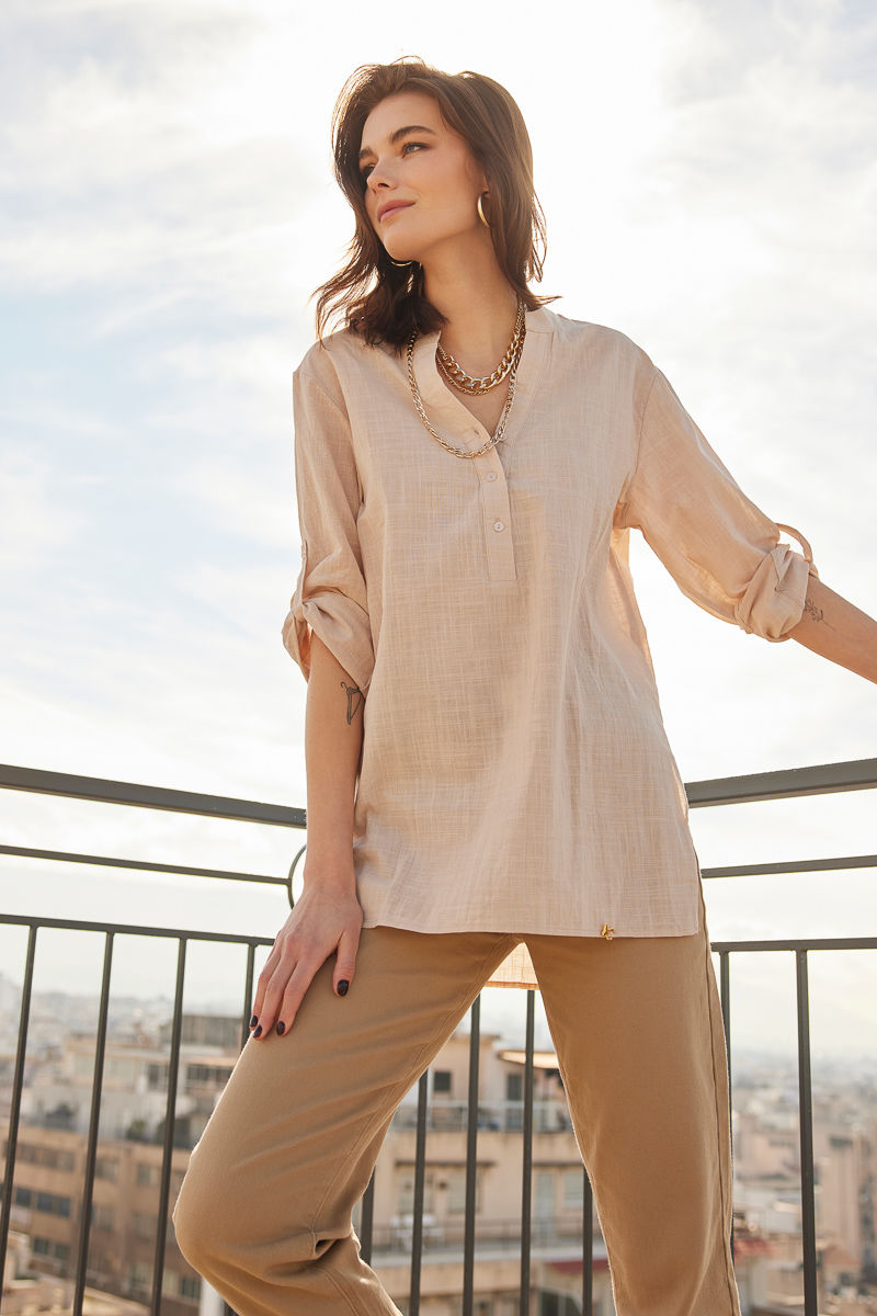 Picture of Linen sqaure neck shirt