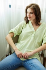 Picture of Linen sqaure neck shirt