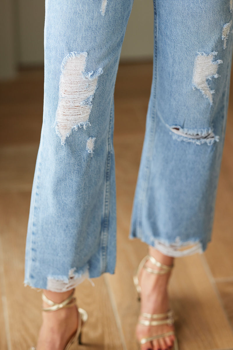 Picture of Ripped straight jeans
