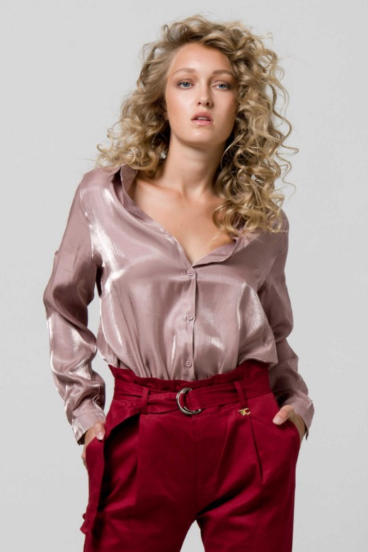 Picture of Satin glossy long sleeve shirt