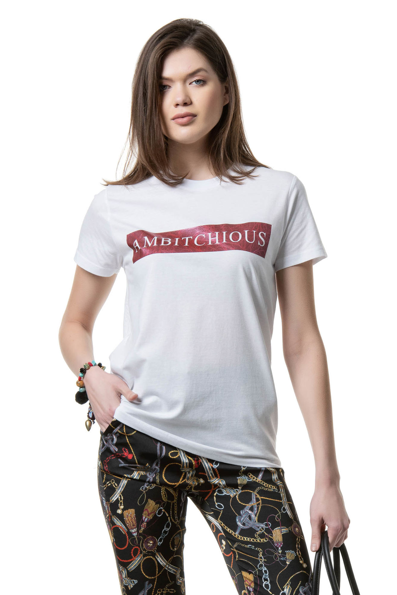 Εικόνα της T-shirt Ambitchious
