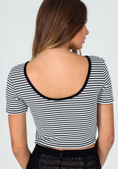 Picture of Stripped crop top
