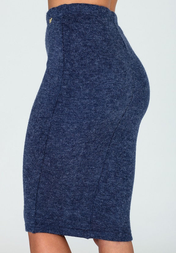 Picture of Midi knitted skirt