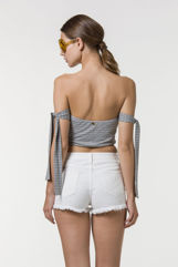 Picture of Sleeveless crop with stripes