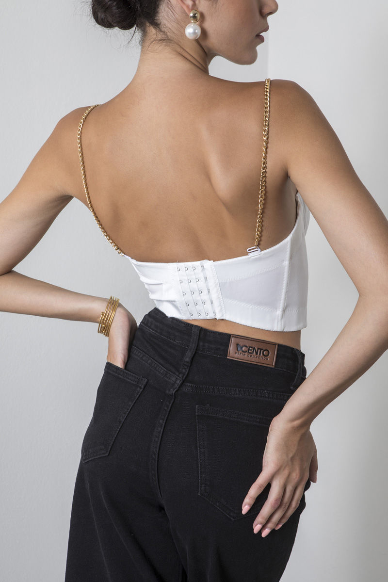 Picture of Crop top with chain