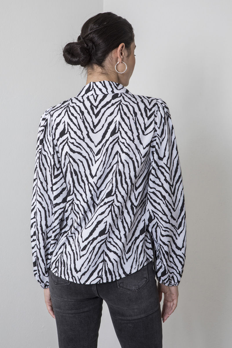 Picture of Zebra print shirt