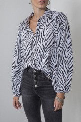 Picture of Zebra print shirt