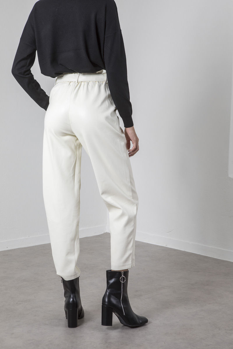 Picture of High-waisted leather look pants