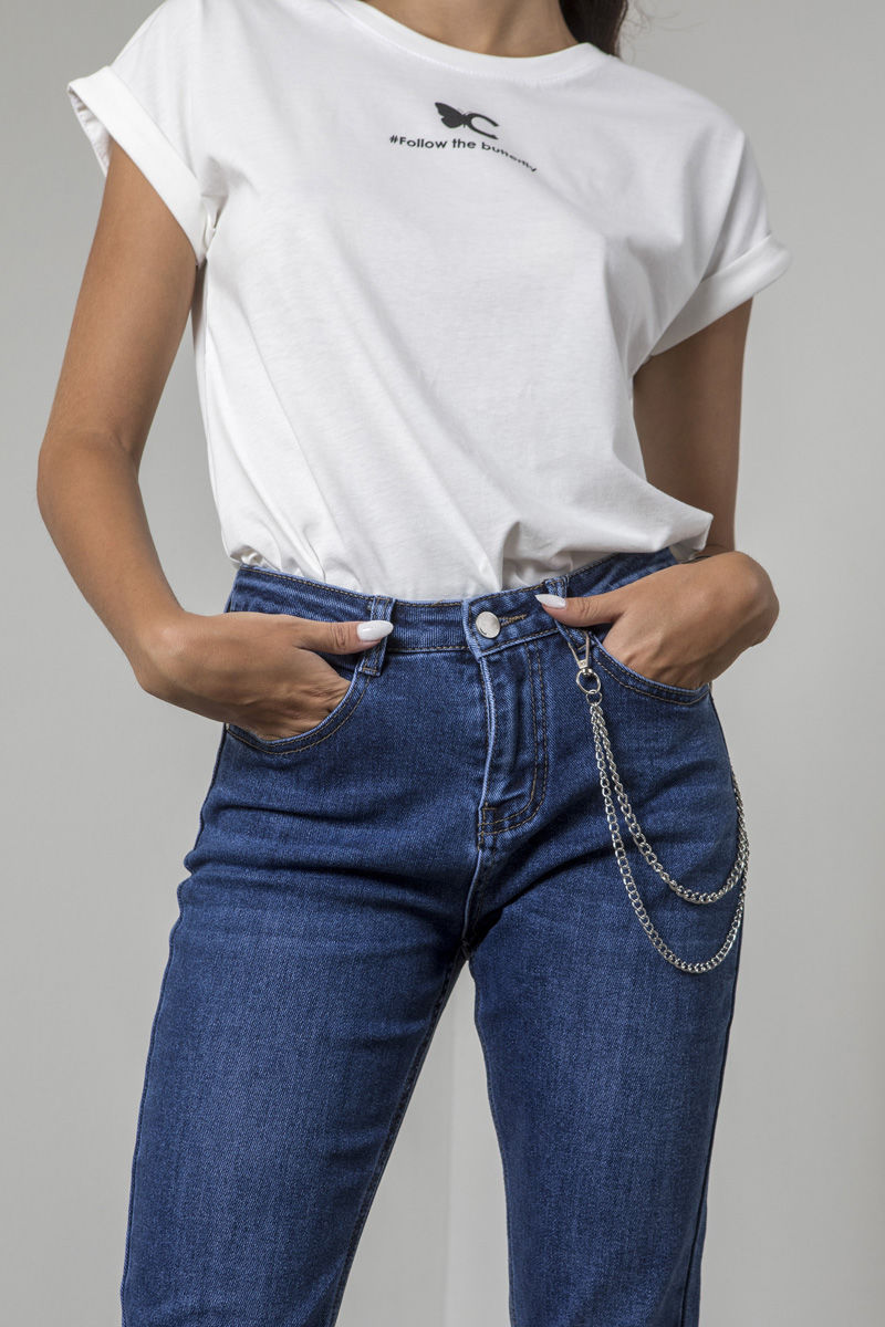 Picture of Denim pants with chain