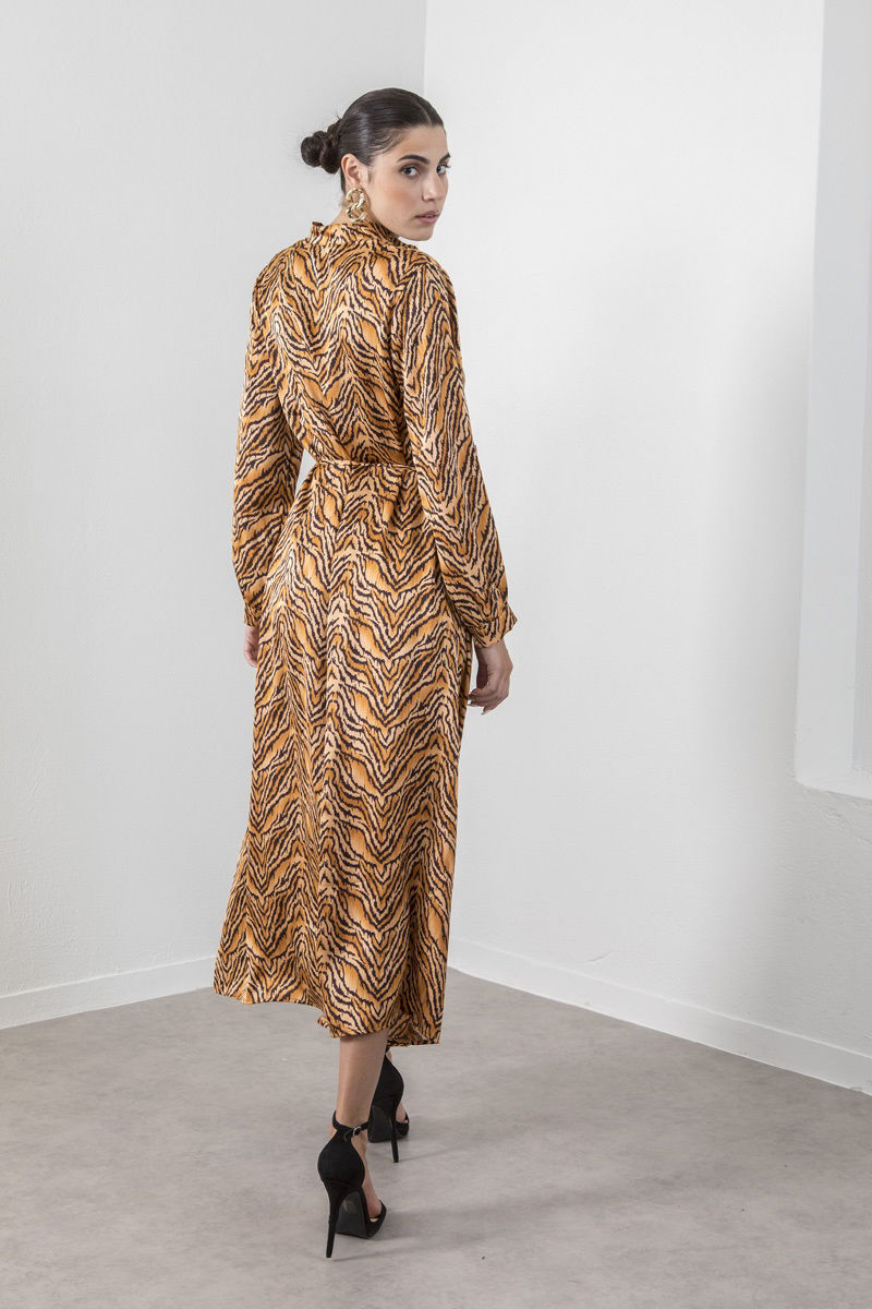 Picture of Maxi animal print shirt dress