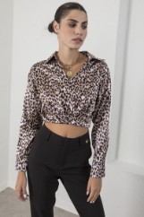 Εικόνα της Crop top animal print σατινέ