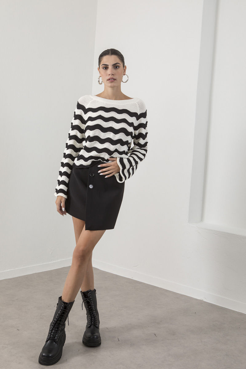 Picture of Striped knit sweater