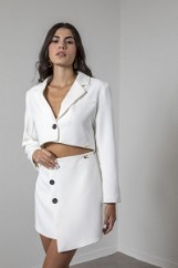 Εικόνα της Blazer cropped με κούμπωμα