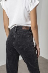 Picture of Highwaisted denim pants