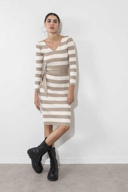 Picture of Striped midi dress