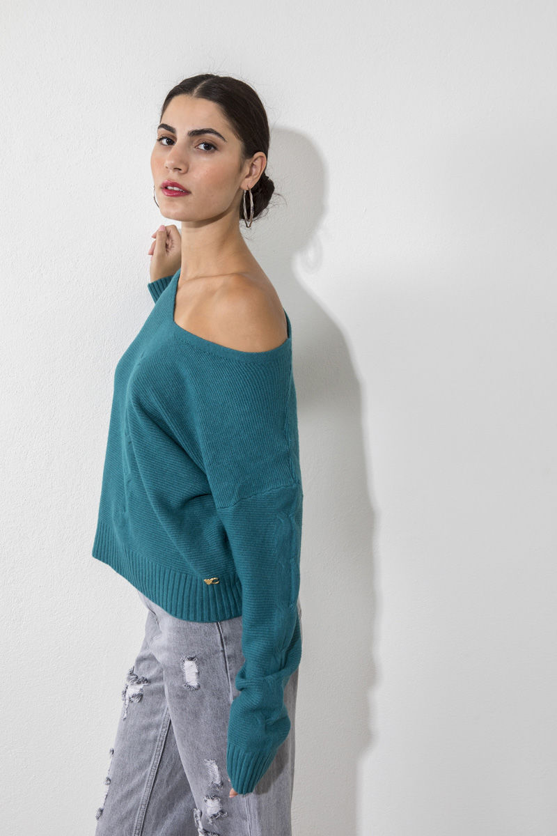 Picture of Knitted blouse V neckline