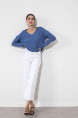 Picture of Knitted blouse V neckline