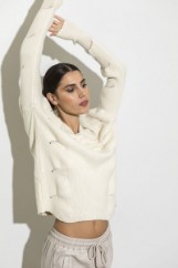 Picture of Ribbed knitted blouse