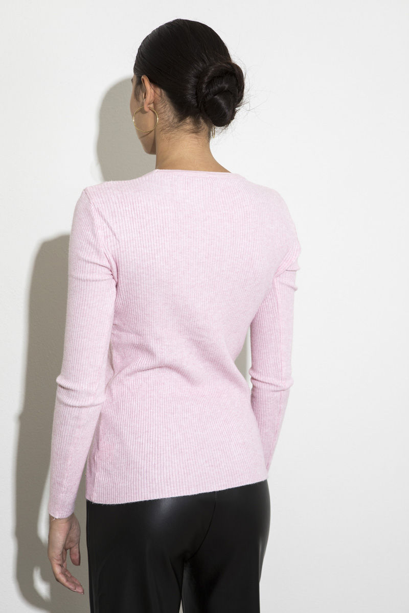 Picture of Ribbed V knitted blouse