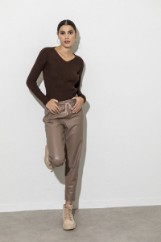 Picture of Ribbed V knitted blouse