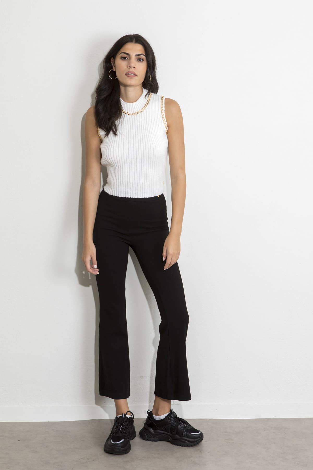 Picture of Ribbed knitted pants