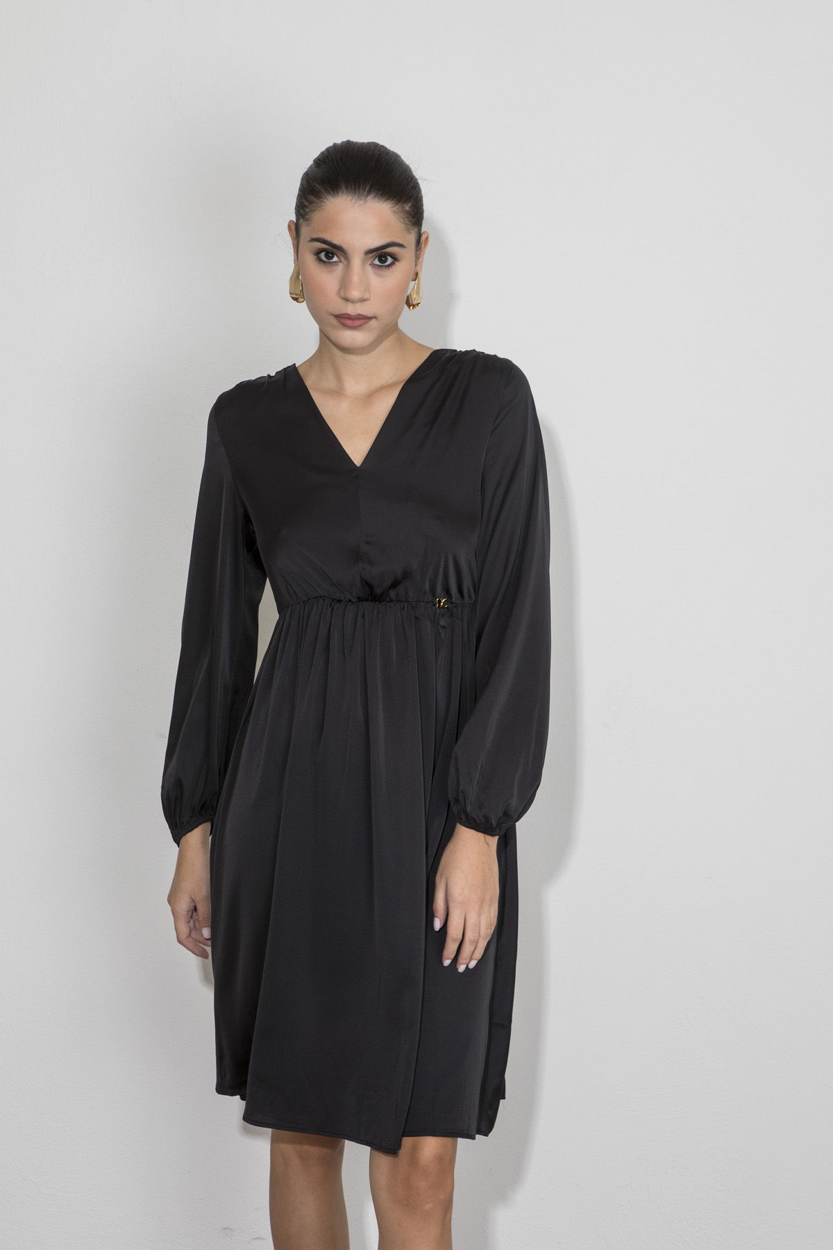 Picture of Midi satin dress