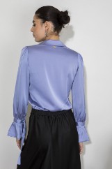 Picture of Satin shirt with sleeves