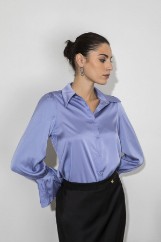 Picture of Satin shirt with sleeves