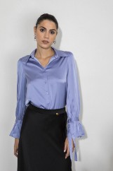 Picture of Satin shirt with sleeves