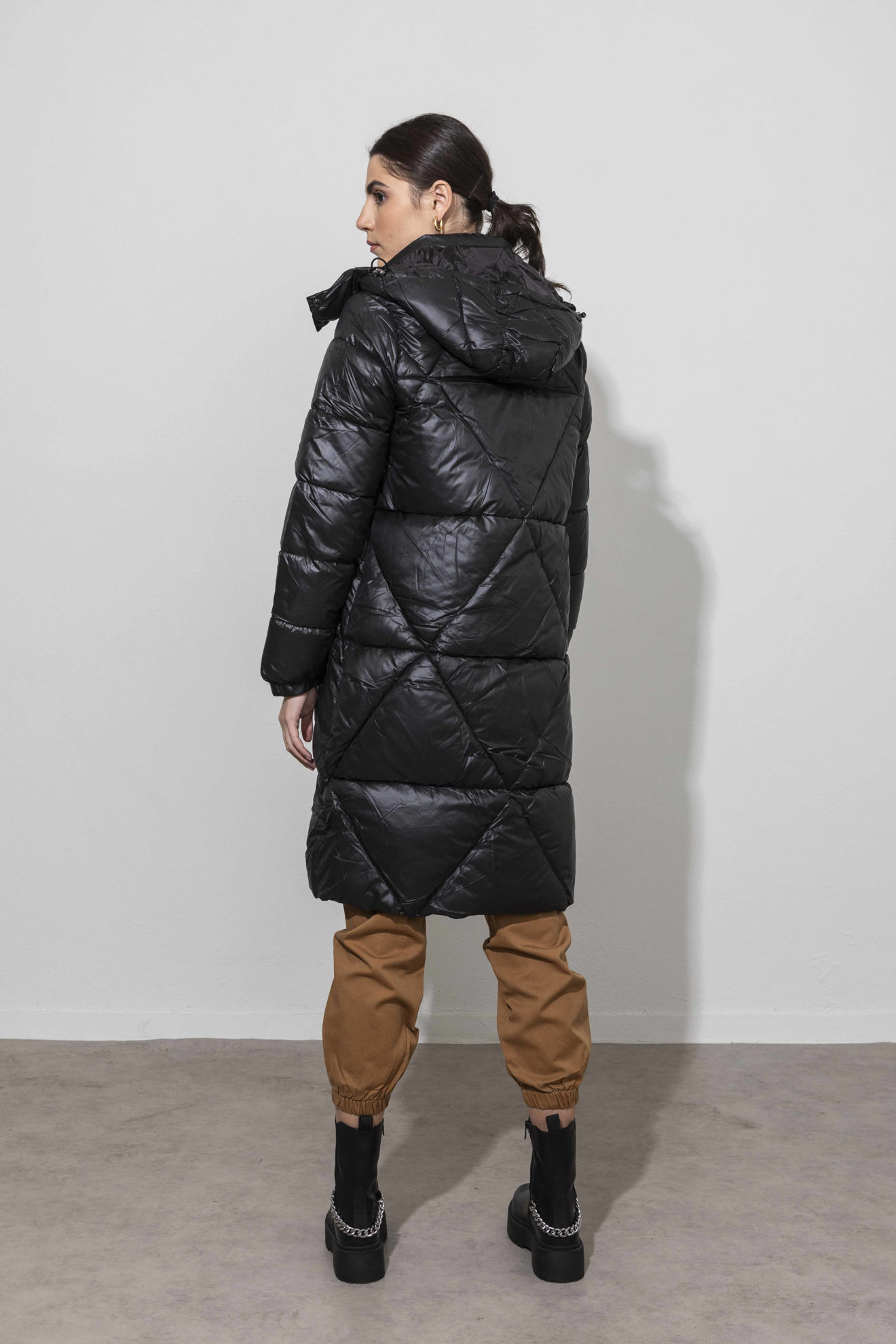 Picture of Hooded padded long jacket