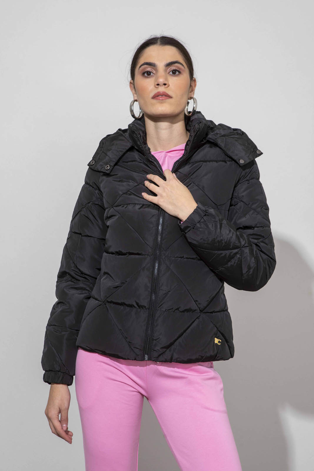 Picture of Puffer jacket with removable hood